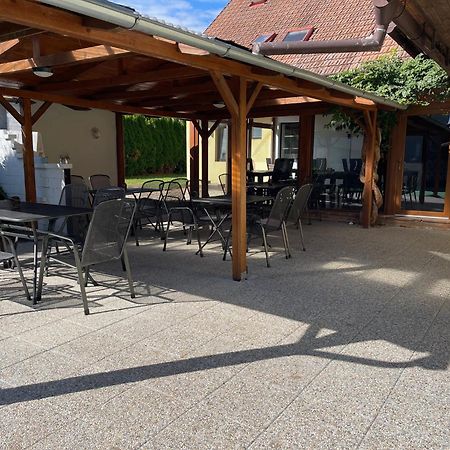 Penzion Trojna Lednice-Vhodne Na Svatby,Rodinne Akce,Teambuilding 외부 사진